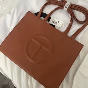 Telfar Medium Bag Tan
